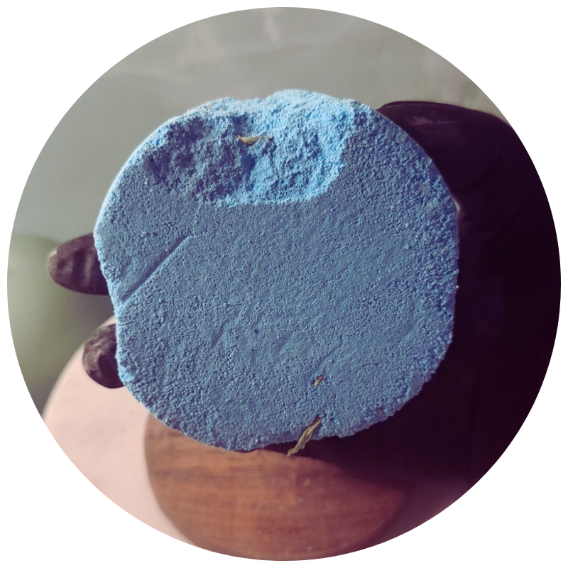 Presque Parfait - Galet de Bain 200g – Camomille, Sauge et Vanille 🌼🌿